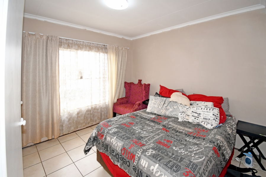 2 Bedroom Property for Sale in Zandspruit Gauteng
