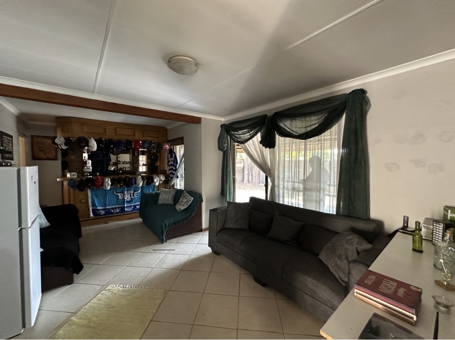 2 Bedroom Property for Sale in Verwoerdpark Gauteng