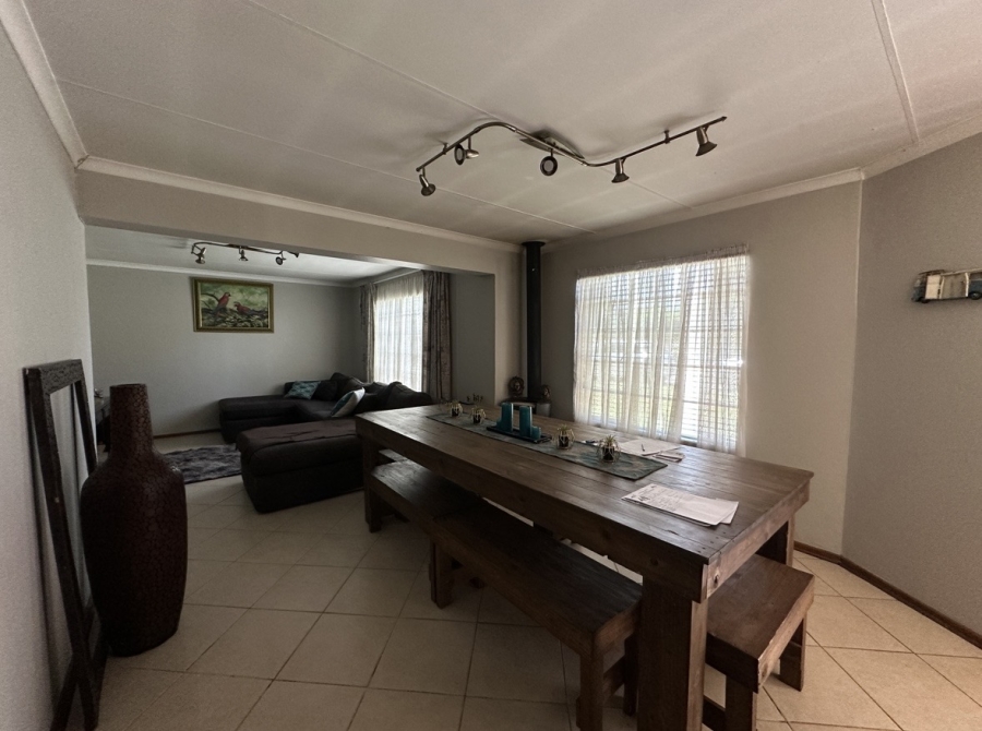 2 Bedroom Property for Sale in Verwoerdpark Gauteng