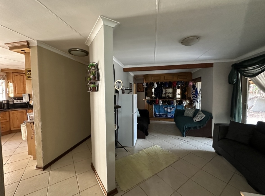 2 Bedroom Property for Sale in Verwoerdpark Gauteng