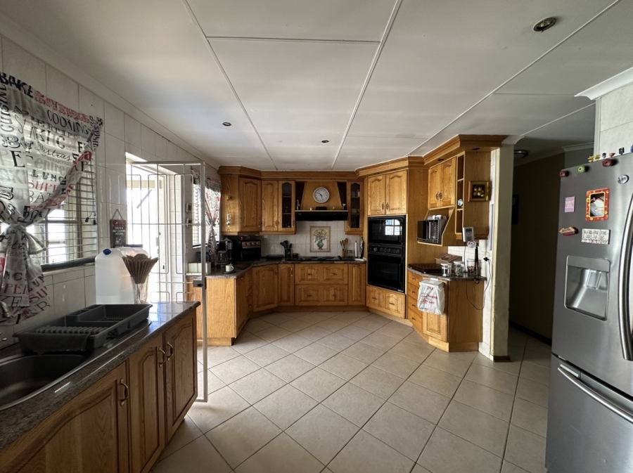 2 Bedroom Property for Sale in Verwoerdpark Gauteng