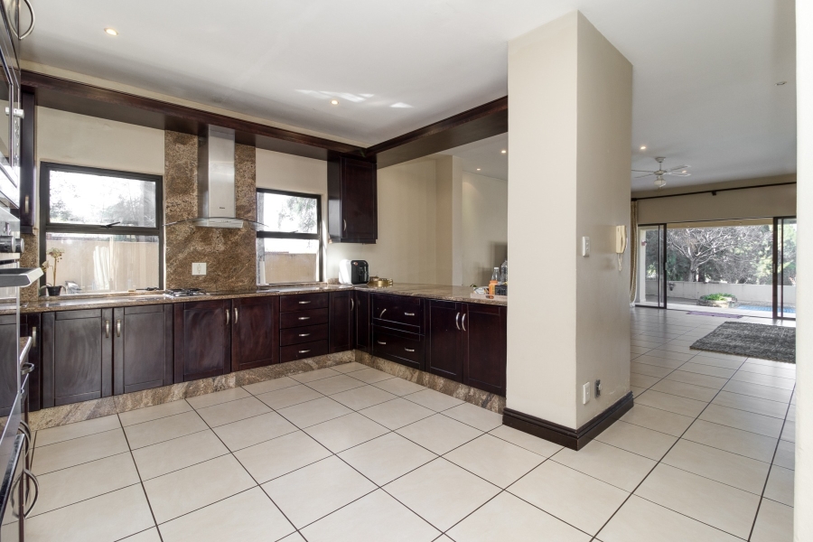 To Let 4 Bedroom Property for Rent in Dainfern Golf Estate Gauteng