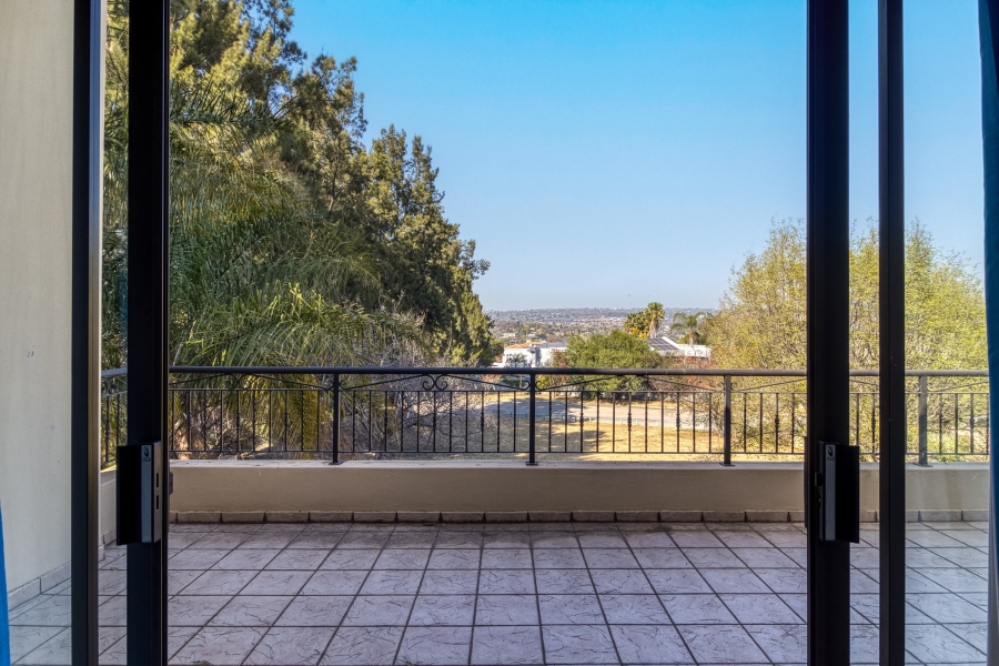 To Let 4 Bedroom Property for Rent in Dainfern Golf Estate Gauteng