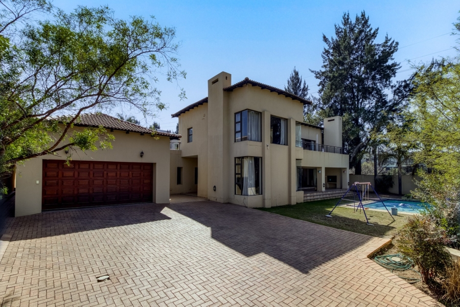 To Let 4 Bedroom Property for Rent in Dainfern Golf Estate Gauteng