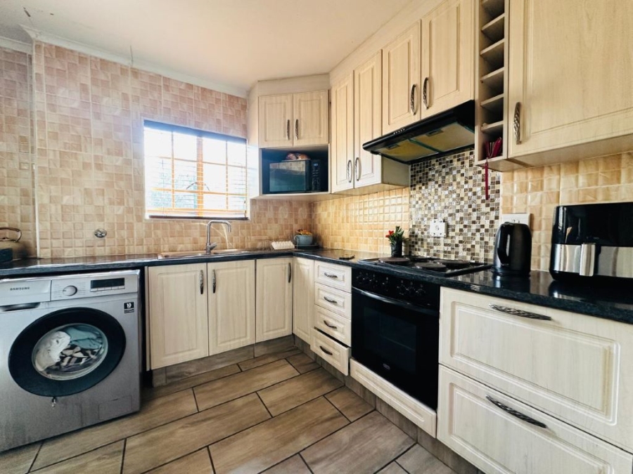 2 Bedroom Property for Sale in Castleview Gauteng