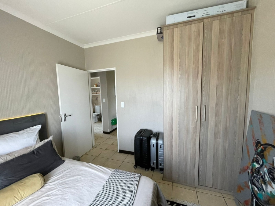 2 Bedroom Property for Sale in Wilgeheuwel Gauteng