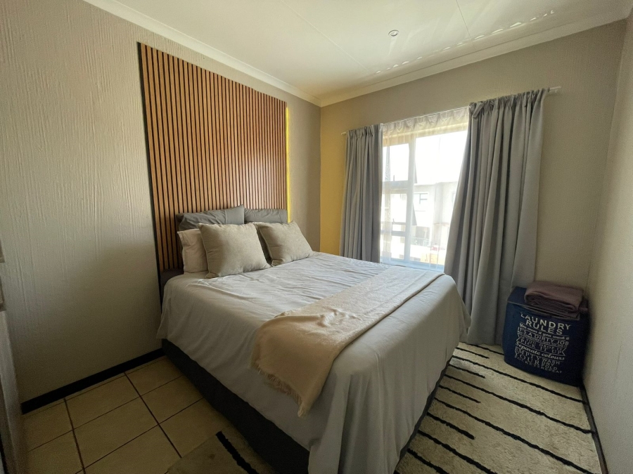 2 Bedroom Property for Sale in Wilgeheuwel Gauteng