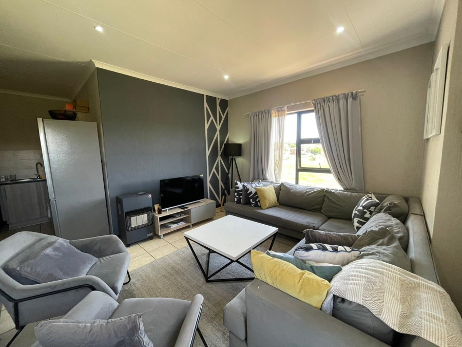 2 Bedroom Property for Sale in Wilgeheuwel Gauteng