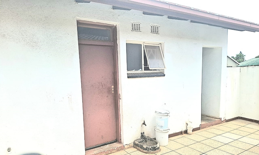 3 Bedroom Property for Sale in Westonaria Gauteng