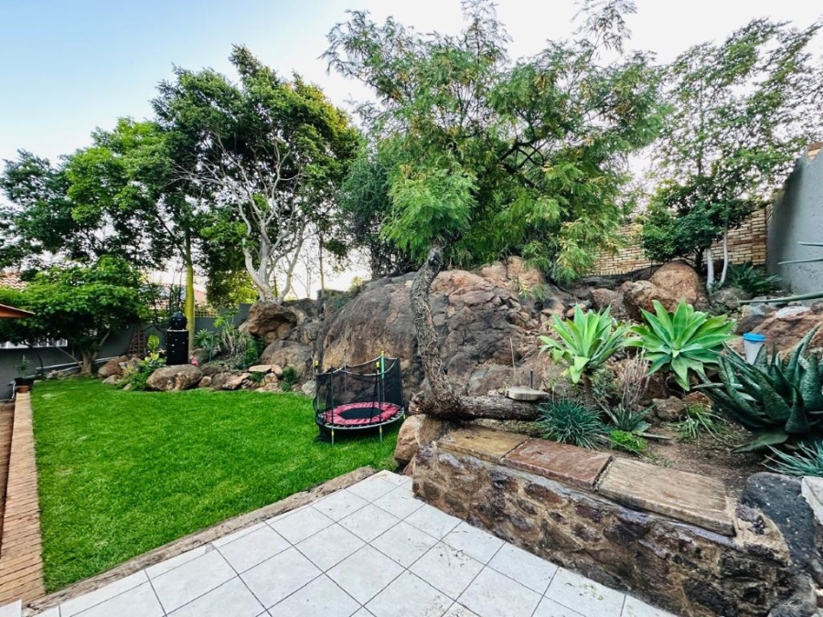 3 Bedroom Property for Sale in Albemarle Gauteng