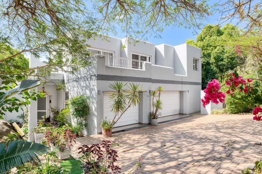 To Let 5 Bedroom Property for Rent in Dainfern Golf Estate Gauteng