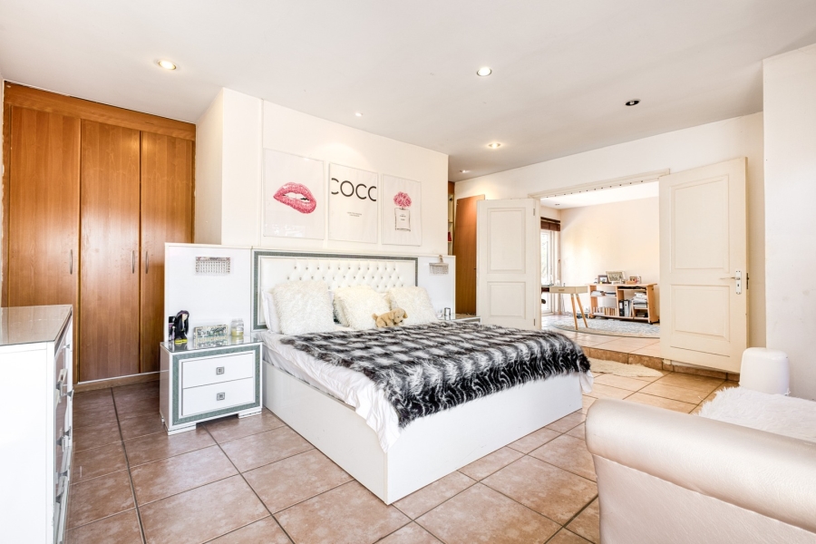 To Let 5 Bedroom Property for Rent in Dainfern Golf Estate Gauteng