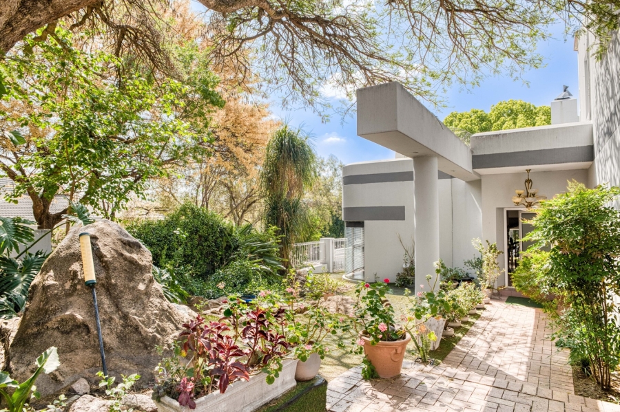 To Let 5 Bedroom Property for Rent in Dainfern Golf Estate Gauteng