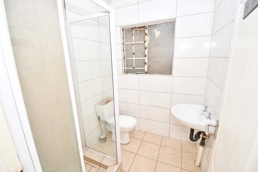 7 Bedroom Property for Sale in Cosmo City Gauteng