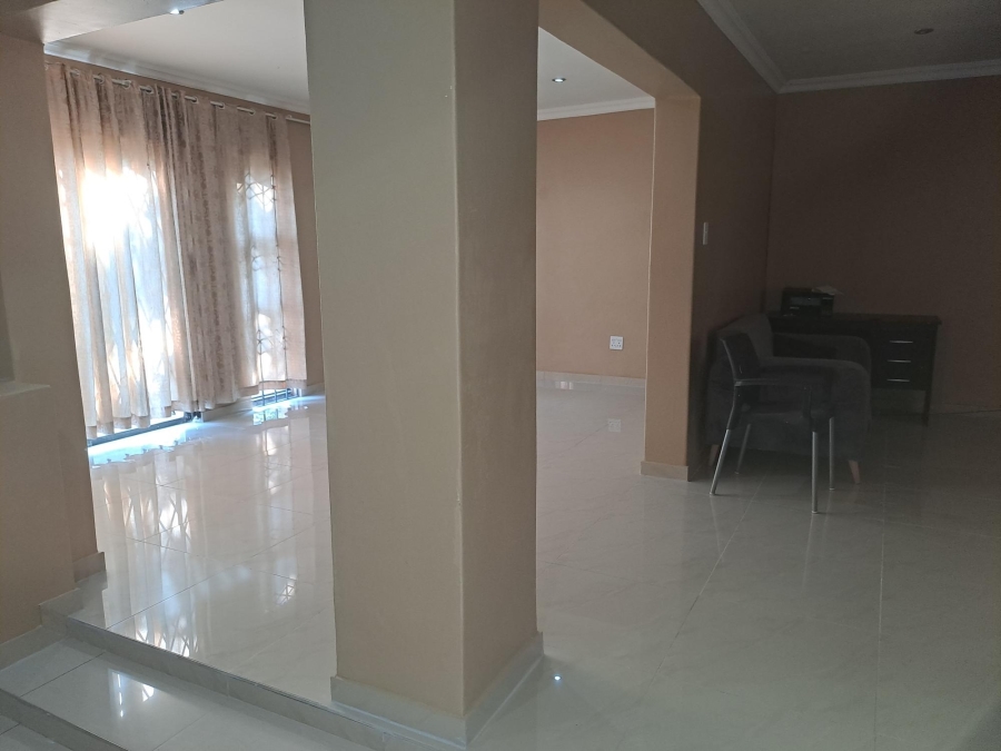 To Let 3 Bedroom Property for Rent in Dersley Gauteng