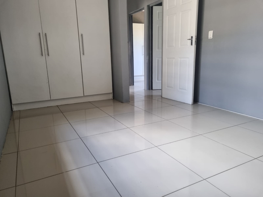 3 Bedroom Property for Sale in Albertsdal Gauteng
