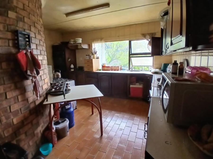 8 Bedroom Property for Sale in Parkhill Gardens Gauteng