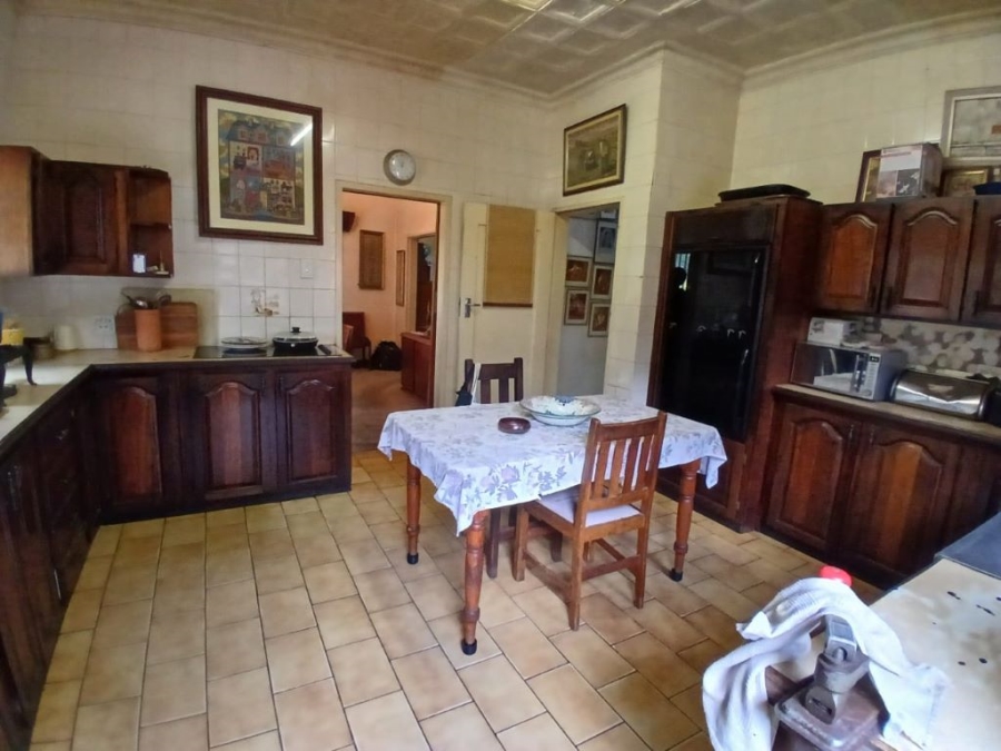 8 Bedroom Property for Sale in Parkhill Gardens Gauteng