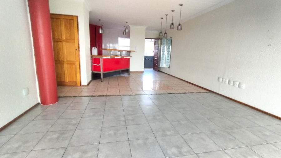 3 Bedroom Property for Sale in Wilro Park Gauteng