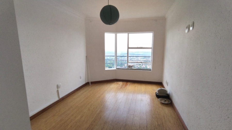 3 Bedroom Property for Sale in Wilro Park Gauteng