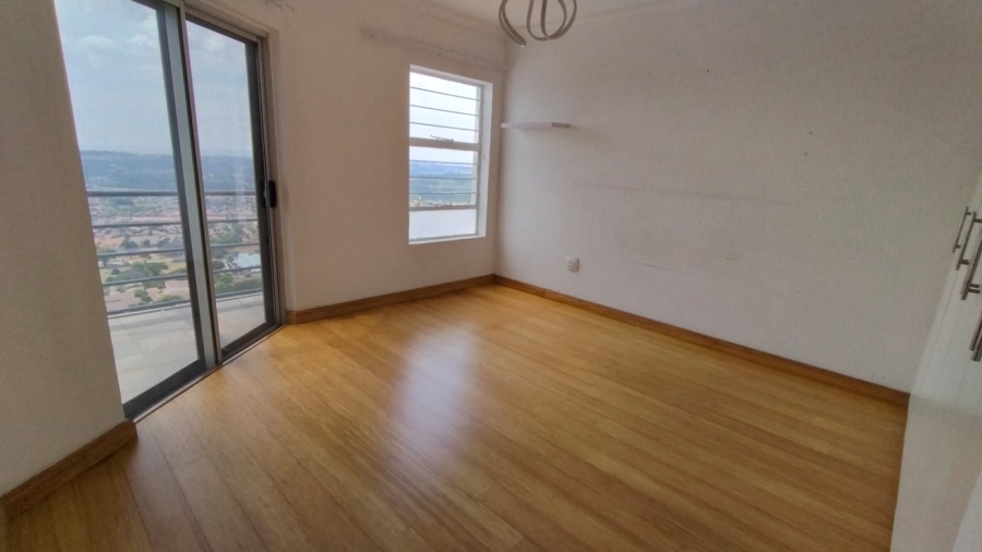 3 Bedroom Property for Sale in Wilro Park Gauteng