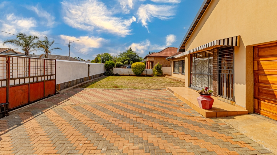 3 Bedroom Property for Sale in Leondale Gauteng