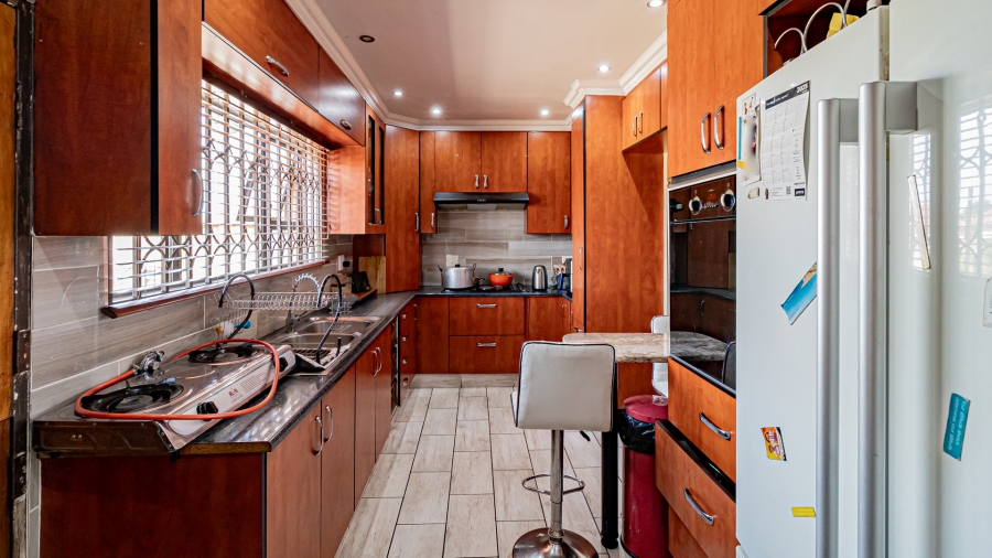 3 Bedroom Property for Sale in Leondale Gauteng