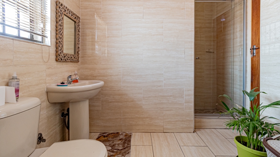 3 Bedroom Property for Sale in Leondale Gauteng