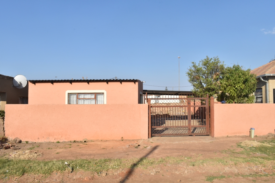 2 Bedroom Property for Sale in Soshanguve KK Gauteng