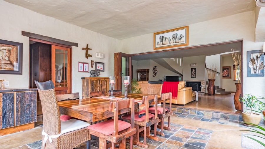 5 Bedroom Property for Sale in Featherbrooke Estate Gauteng