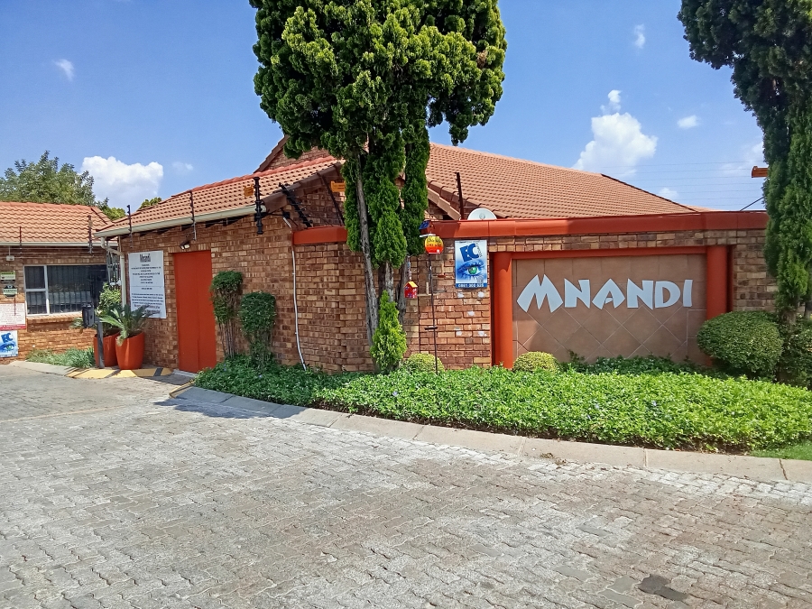 2 Bedroom Property for Sale in Allens Nek Gauteng