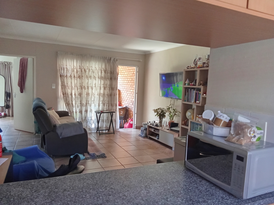 2 Bedroom Property for Sale in Allens Nek Gauteng