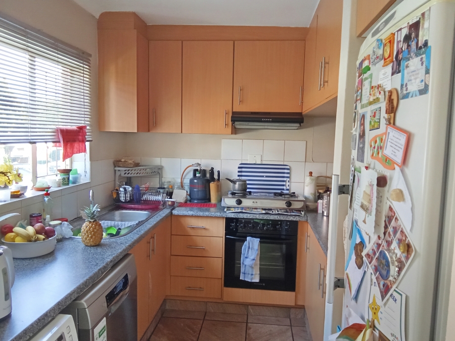 2 Bedroom Property for Sale in Allens Nek Gauteng