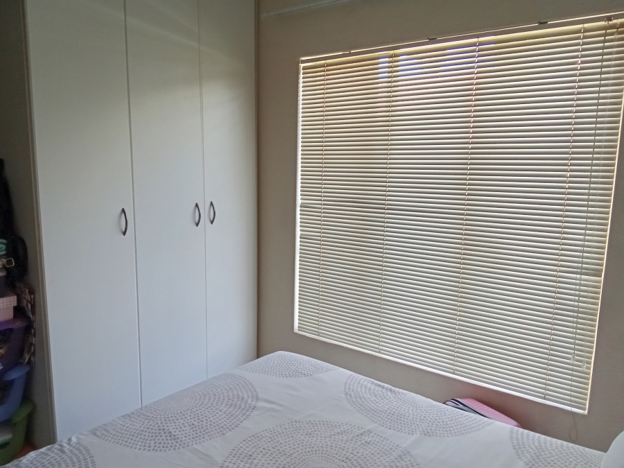 2 Bedroom Property for Sale in Allens Nek Gauteng