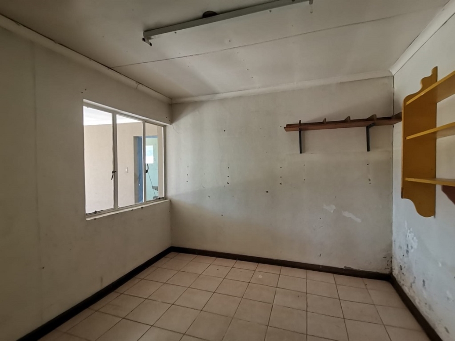 3 Bedroom Property for Sale in Robertsham Gauteng