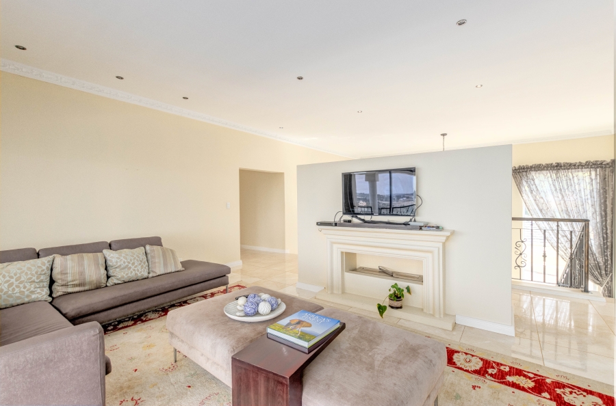 6 Bedroom Property for Sale in Cornwall Hill Gauteng