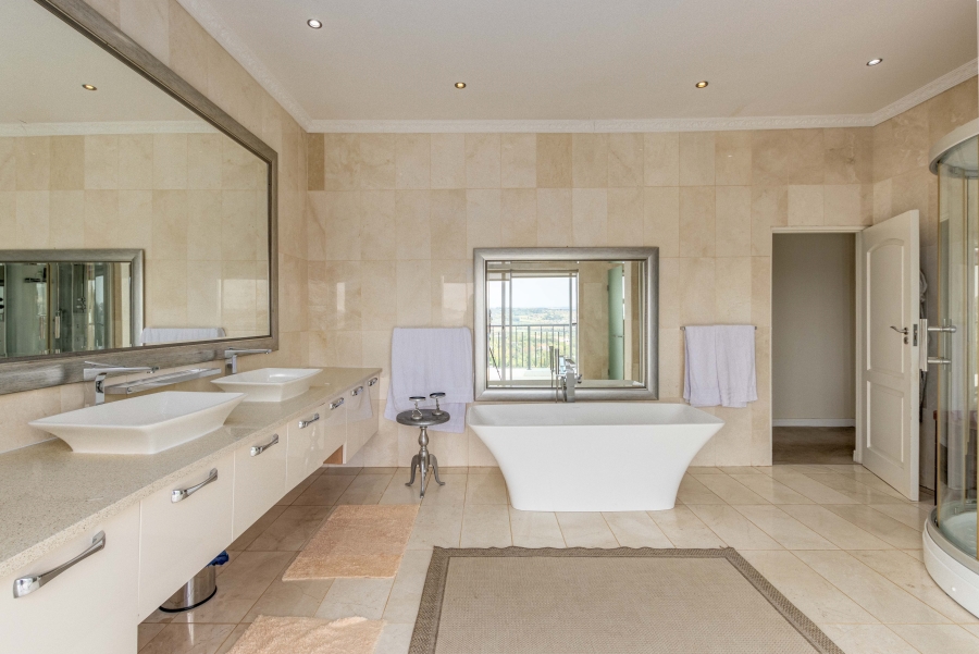 6 Bedroom Property for Sale in Cornwall Hill Gauteng