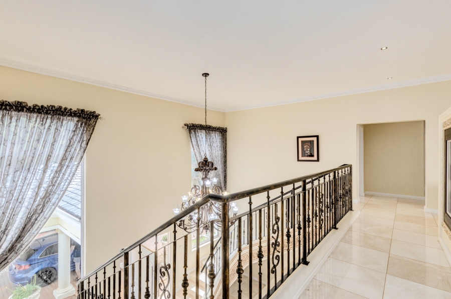 6 Bedroom Property for Sale in Cornwall Hill Gauteng
