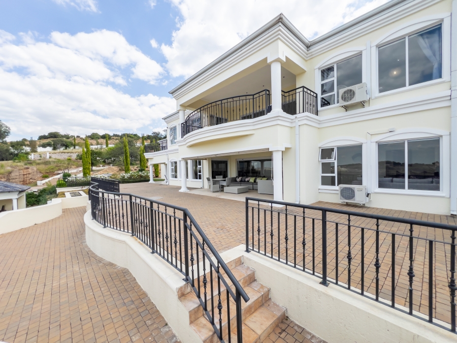 6 Bedroom Property for Sale in Cornwall Hill Gauteng