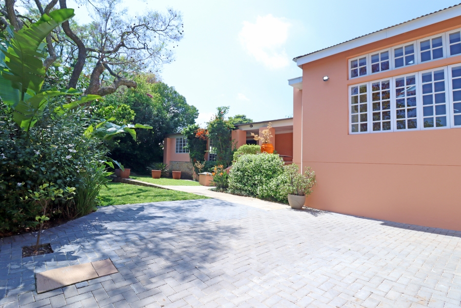 To Let 4 Bedroom Property for Rent in Parkwood Gauteng