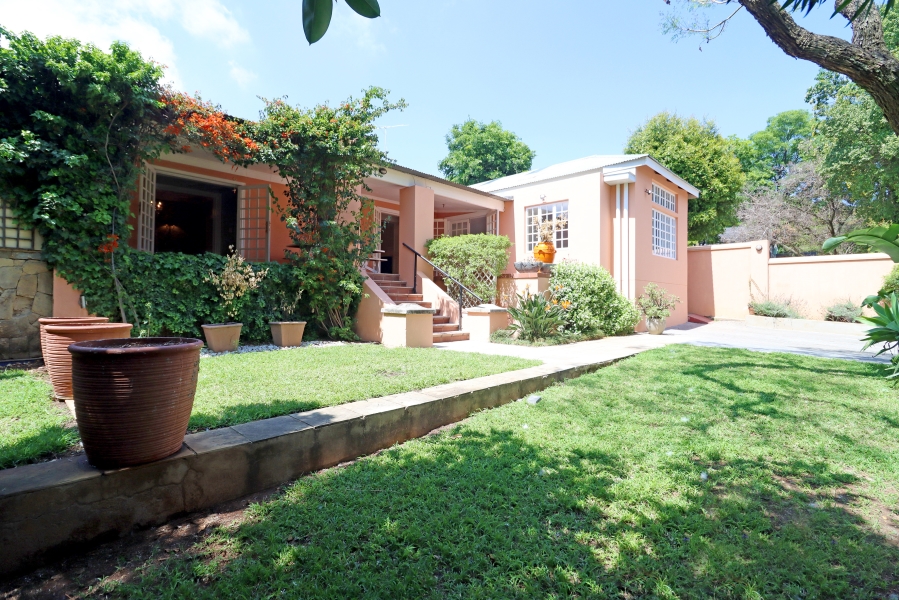To Let 4 Bedroom Property for Rent in Parkwood Gauteng