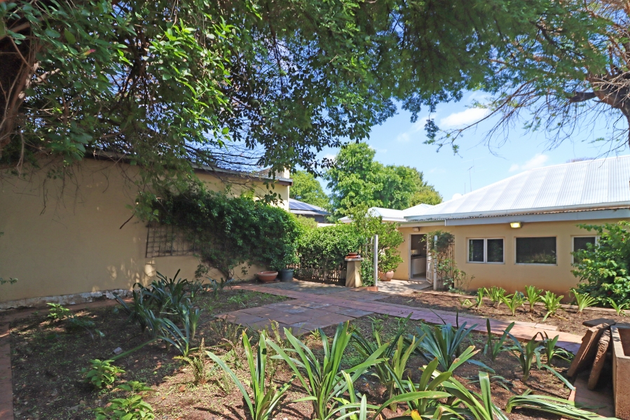 To Let 4 Bedroom Property for Rent in Parkwood Gauteng