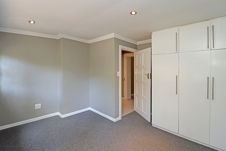 To Let 4 Bedroom Property for Rent in Parkwood Gauteng