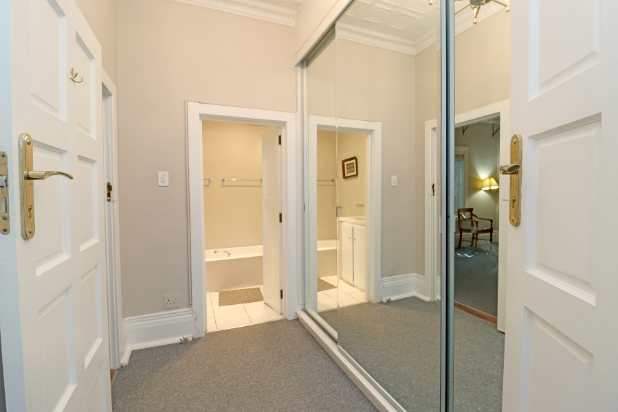 To Let 4 Bedroom Property for Rent in Parkwood Gauteng