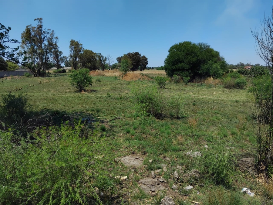 4 Bedroom Property for Sale in Nanescol Gauteng