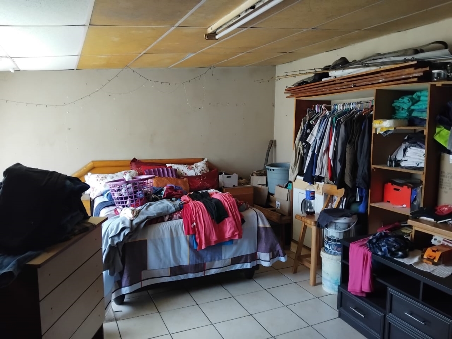 4 Bedroom Property for Sale in Nanescol Gauteng