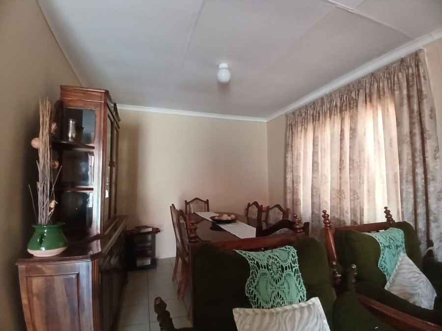 3 Bedroom Property for Sale in Mohlakeng Gauteng