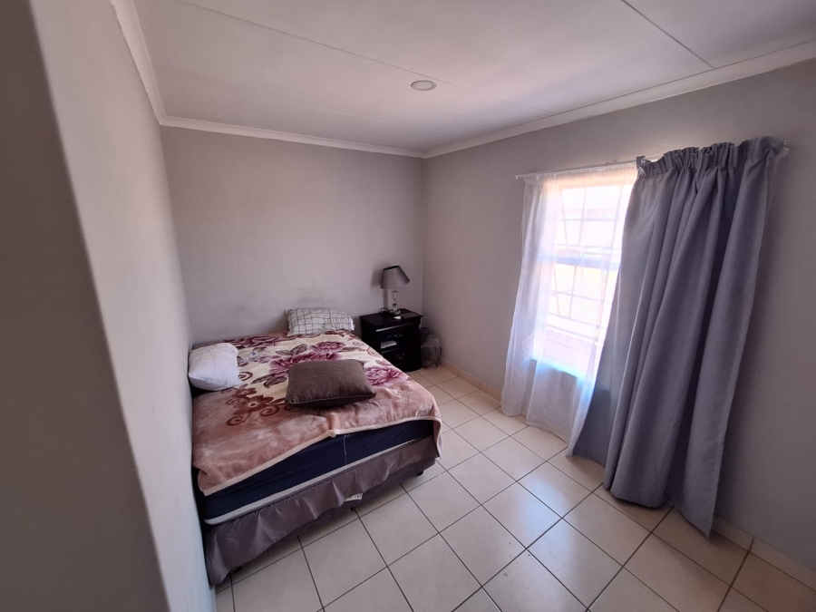 To Let 3 Bedroom Property for Rent in Annlin Gauteng