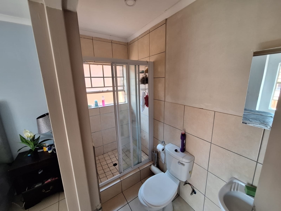 To Let 3 Bedroom Property for Rent in Annlin Gauteng