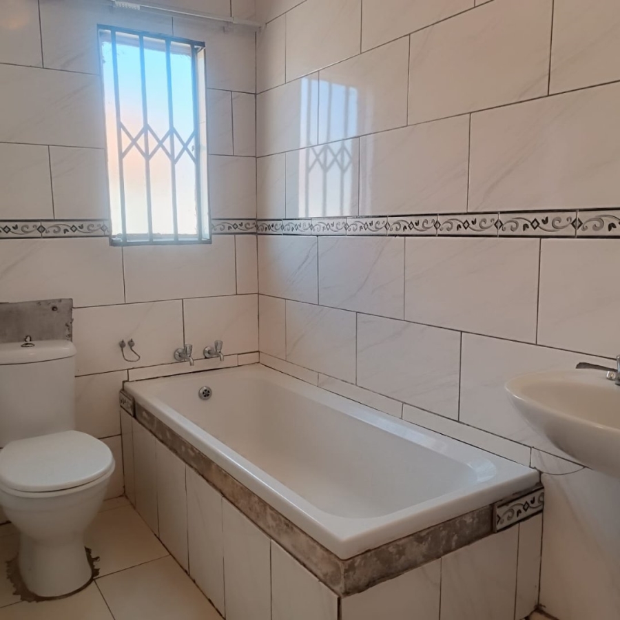 3 Bedroom Property for Sale in Protea Glen Gauteng